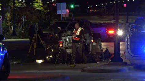 Woman Killed Man Injured When Suv Flips Hits Pedestrians Fort Worth