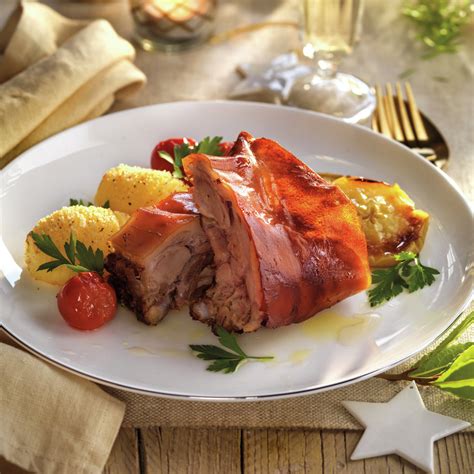 Cochinillo Al Horno Supercrujiente Con Patatas Hasselback