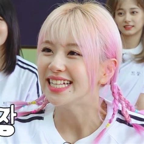 Pin Oleh 𝘔𝘪𝘬𝘢𝘦𝘭 🌸 Di Twice