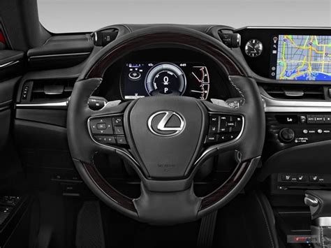 2021 Lexus ES Hybrid: 74 Interior Photos | U.S. News