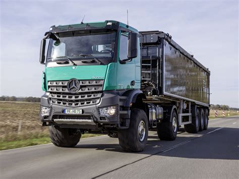 Mercedes Benz Arocs 2042 Caminhões Caminhonetes Veículos