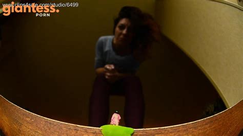 Amateur Soles Giantess And Footjobs Giantess Porn Videos