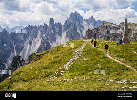 Tre Cime Di Lavaredo Aka Drei Zinnen Naturpark Nature Park Dans La