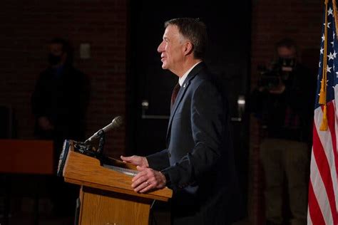 Phil Scott Governor Of Vermont Announces Re Election Bid The New