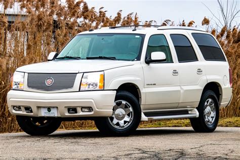 No Reserve 23k Mile 2005 Cadillac Escalade For Sale On Bat Auctions