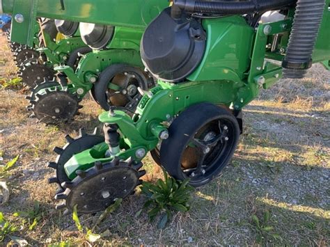 2023 John Deere 1725 CCS Planter 195 000 Machinery Pete