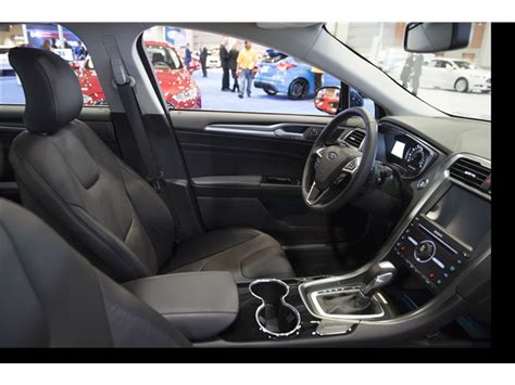 2020 Ford Fusion: 103 Interior Photos | U.S. News