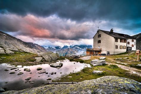 In Edicola Parco Nazionale Dello Stelvio Da Esplorare E Conoscere Con