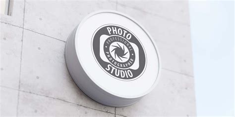 21 Creative Photography Logo Ideas & Design Tips