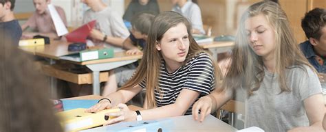 Geschichte MNG Rämibühl Mathematisch Naturwissenschaftliches Gymnasium