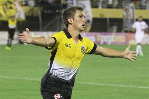 palmeiras negociou  bady mas meia fechou  atletico pr