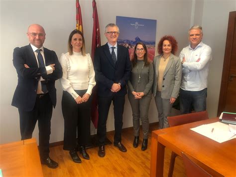 La AEC se ha reunido en el día de hoy con el Consejero de Sanidad de Murcia