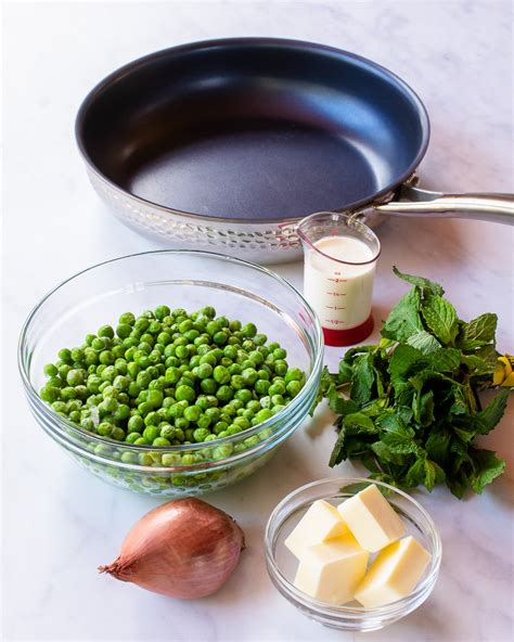 Minted Peas | Blue Jean Chef - Meredith Laurence