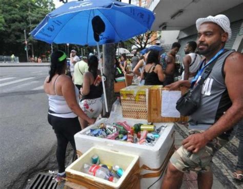 Carnaval de BH quando ambulantes poderão se credenciar Estado de Minas