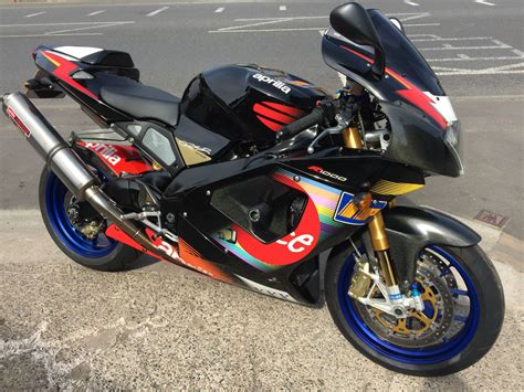 Aprilia RSV MILLE R 1000 2004 GENUINE FACTORY COLIN EDWARDS REPLICA