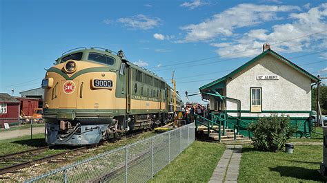 Railpicturesca Colin Arnot Photo Alberta Railway Museums F3a Cn