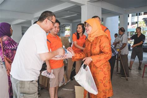 Dilantik Menjadi Presiden Singapura Yang Ke 8 Siapa Sebenarnya Halimah