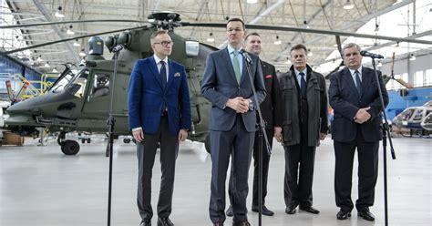 Morawiecki W Pzl Widnik Kolejna Wizyta Przedstawiciela Rz Du Bez