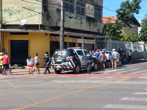 Adolescente De Anos Em Situa O De Rua Morto A Tiros Por Dupla