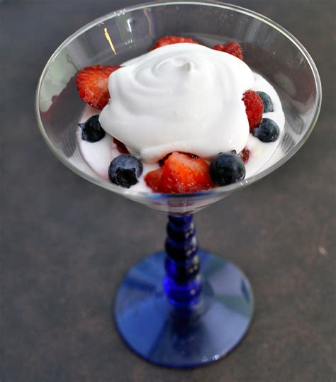 Recipe: A Simple Summer Berry Parfait - Rockin Mama™