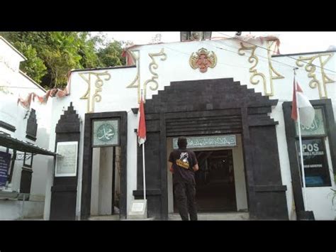 ZIARAH MAKAM AULIA GUNUNG PRING Wisata Religi Magelang YouTube