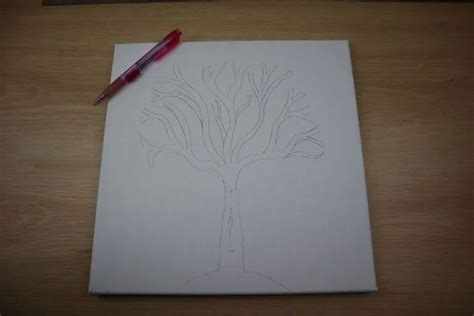 Easy Hot Glue Tree Canvas The DIY Life Tree Canvas Hot Glue Stencil Hot Glue Art