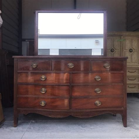 Sold Antique Hepplewhite Matching Dressers Bedroom Furniture Etsy