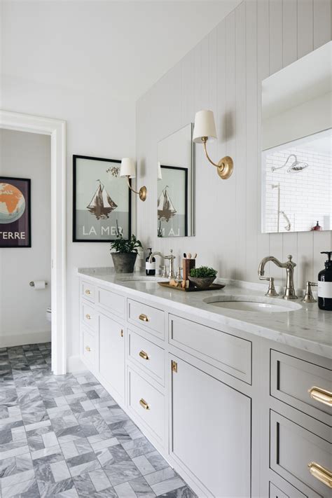 A Simple Guide To Mixing Metals In The Bathroom Jane At Home