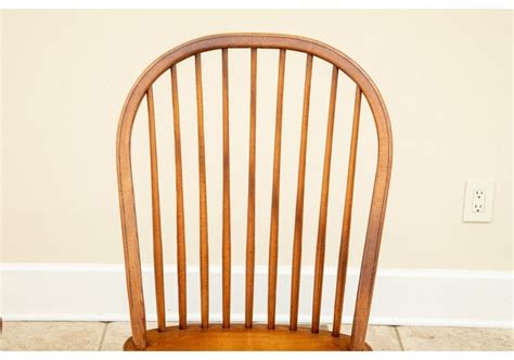 Set Of Six Classic Bow Back Oak Windsor Chairs For Sale At 1stdibs