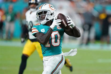 Tyreek Hill Player Prop Bets For Dolphins Vs Bears Week 9 The Poolside Post