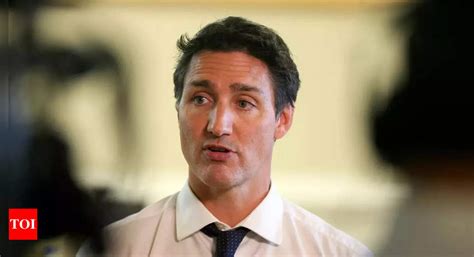 Trudeau Canadas Prime Minister Justin Trudeau Greets Hindu Community