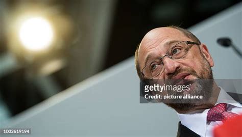 Spd Leader Martin Schulz Speaking At The Spd Election Party At The