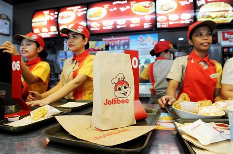 Jollibee gains control over SuperFoods Group ahead of Vietnam IPO ...