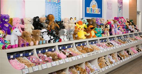 Build A Bear Pay Your Age Day Long Lines Large Crowds