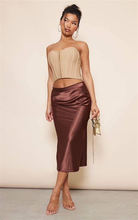 Chocolate Brown Satin Bias Cut Midi Skirt Prettylittlething Ca