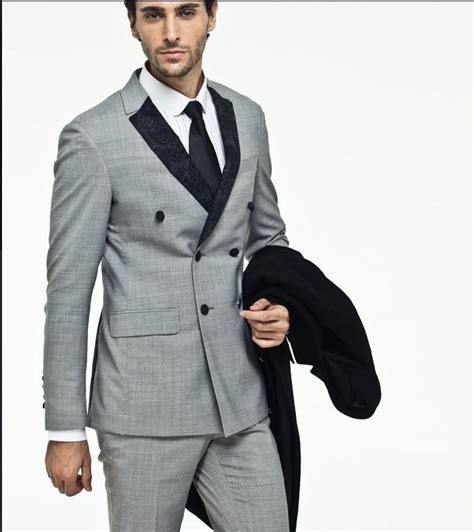 Custom Slim Fit Double Breasted Grey Tuxedo Groomsmen Set With Side