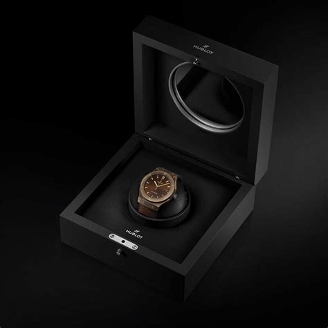 Đồng Hồ Hublot Classic Fusion 45mm Bronze Brown Kỳ Lân Luxury