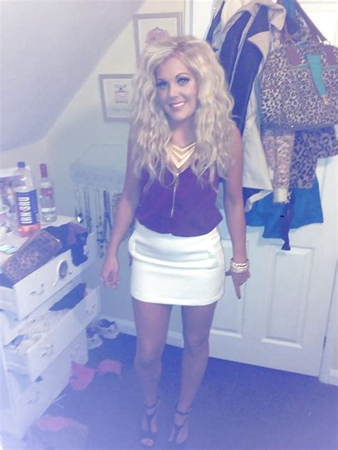 Lucy Chav Uk Slut Barbie Bimbo Porn Pictures Xxx Photos Sex Images Pictoa