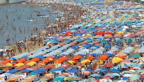 Beach Of Durrës One Of The Most Crowded Beaches In The World Invest