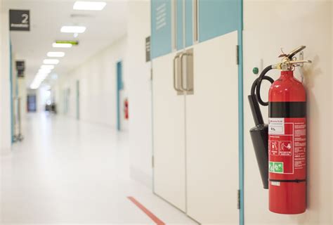 How to Use a Fire Extinguisher - Advanced Consulting and Training