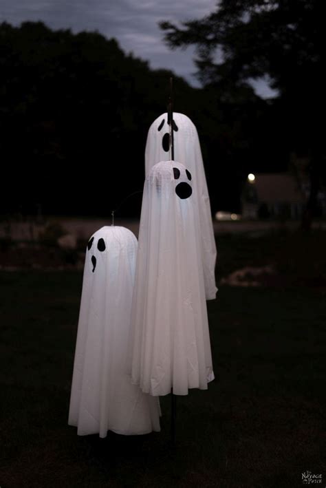 Easy Lighted Hanging Ghosts Halloween Ghost Decorations Diy Halloween Ghosts Halloween