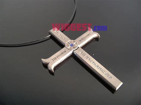 One Piece Hawk-Eye Dracule Mihawk Cosplay Necklace Kogatana Cross Sword ...