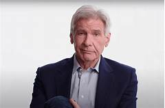 Scarlett Johansson Height Debate Rages This Photo Settles It Once And For All