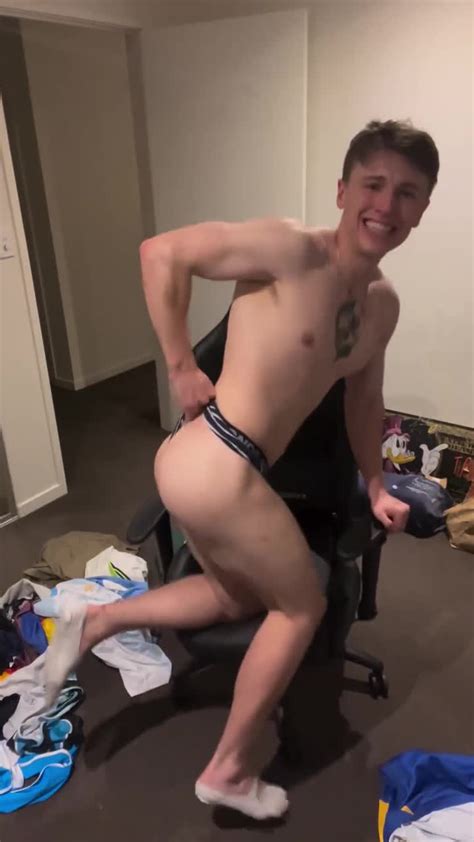 Twink Brad Self Wedgie WedgieTube Free Wedgie Porn