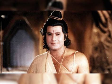 Why People Started Abusing Arun Govil Who Played Role Of Lord Ram In Tv Serial Ramayan जब टीवी