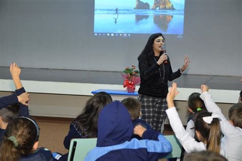 Saúde bucal é tema de palestra para estudantes no Colégio Notre Dame