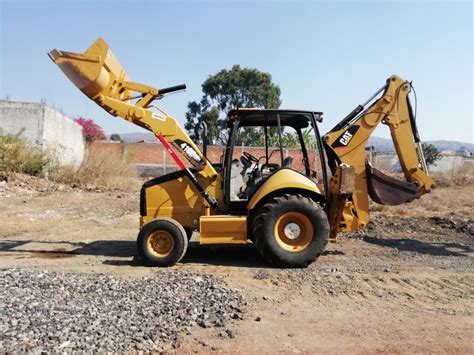 Retroexcavadora Caterpillar 416e 2012