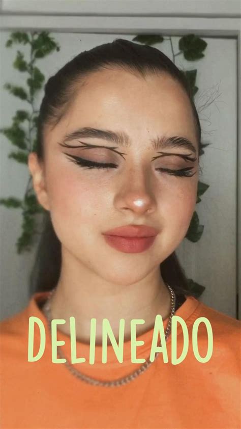 Delineado Grunge Maquillaje Ojos Almendrados Maquillaje De Ojos