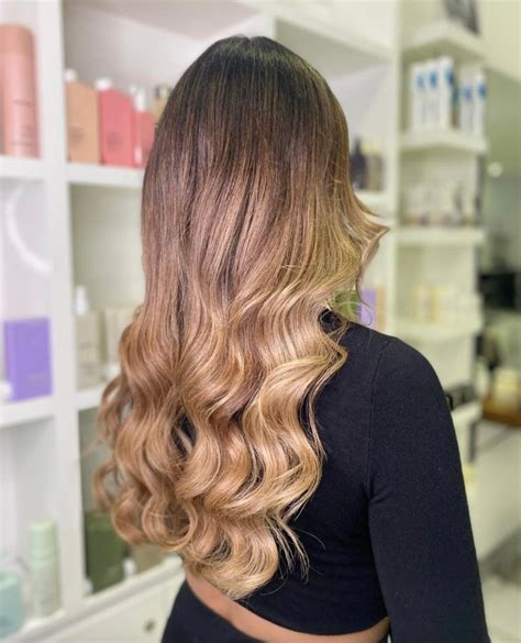 Seamless Balayage Glosty