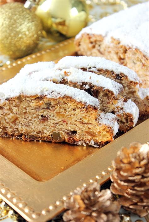 Stollen G Teau De No L Traditionnel Allemand Les Gourmandises